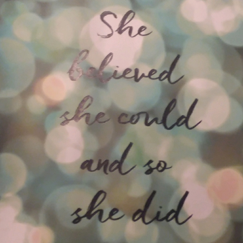 Meet your Posher, Demi